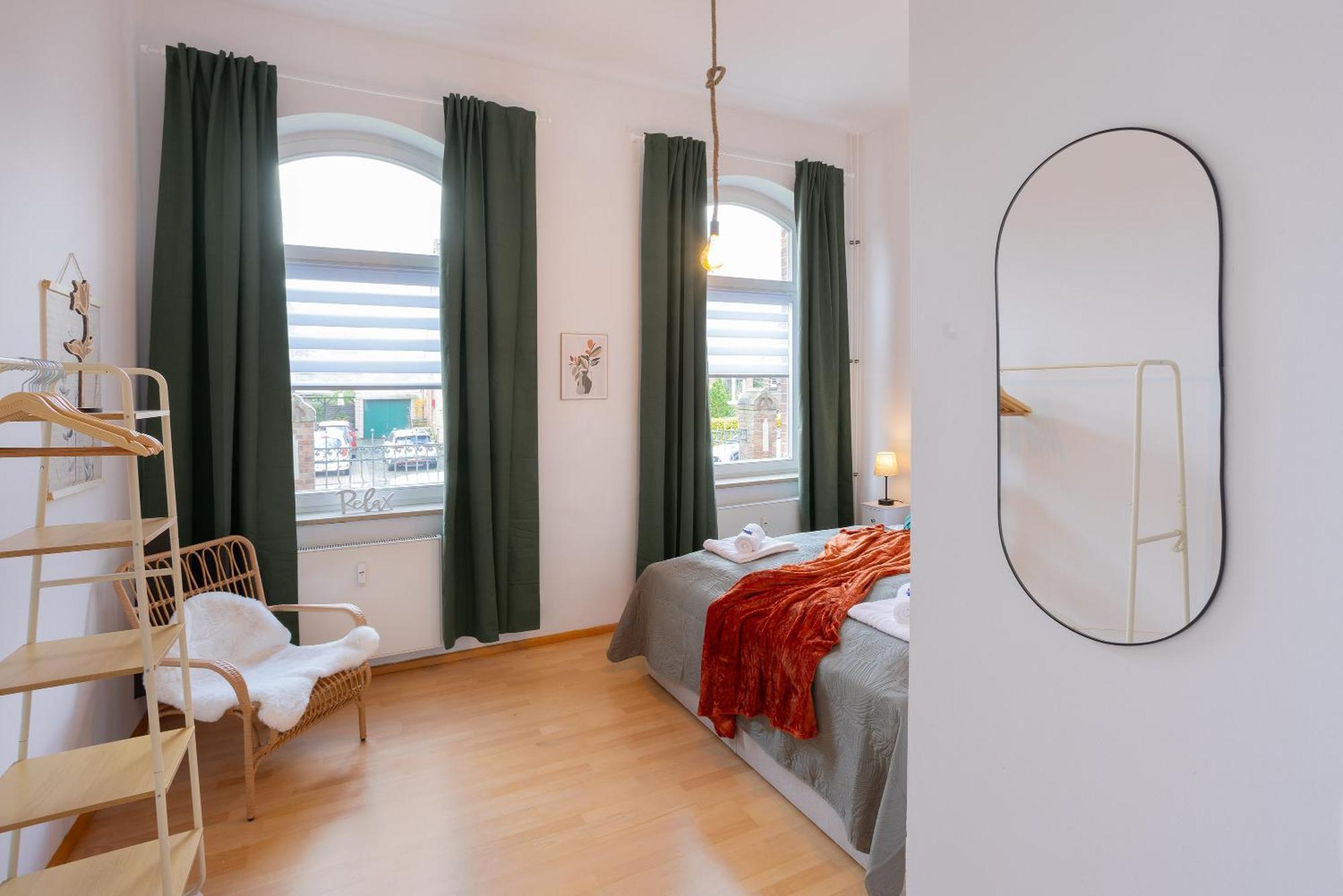 Stilvoll & Historisch I Kingbetten+kueche+parkplatz Appartement *